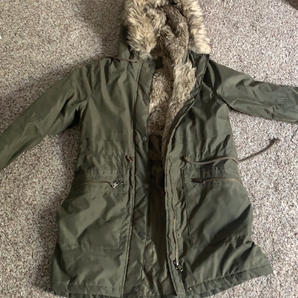 Hunter Green Warm Fuzzy Winter Jacket - Picture 1 of 2